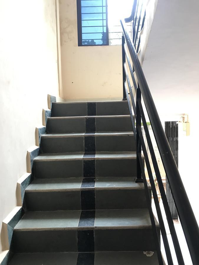 Stayvelle Inn Diveāgar Dış mekan fotoğraf
